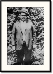 harrelson black and white